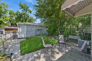 3430 W Drummond Pl, Chicago, IL 60647 - Photo 17