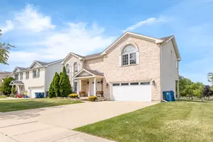 1609 Percy Ln, Itasca, IL 60143 - Photo 3