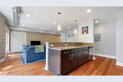 4442 N Damen Avenue #3E, Chicago, IL 60625 - Photo 3