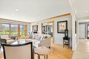 842 Furlong Dr, Libertyville, IL 60048 - Photo 9
