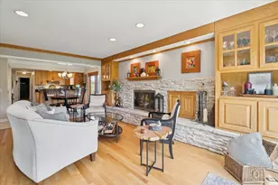 842 Furlong Dr, Libertyville, IL 60048 - Photo 11