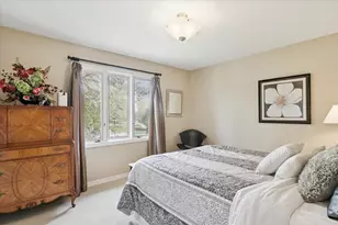 842 Furlong Dr, Libertyville, IL 60048 - Photo 21