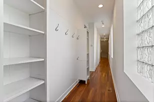 1061 N Marshfield Ave, Chicago, IL 60622 - Photo 17