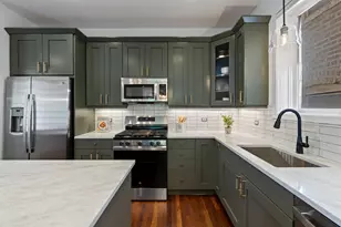 1061 N Marshfield Ave, Chicago, IL 60622 - Photo 9