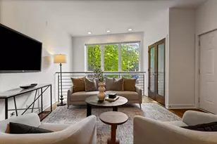 1061 N Marshfield Ave, Chicago, IL 60622 - Photo 3