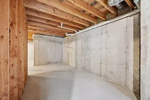 834 Spring Meadow Ln, Malta, IL 60150 - Photo 31