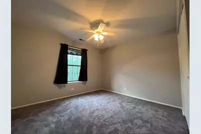 355 Lambert Drive #B2, Schaumburg, IL 60193 - Photo 11