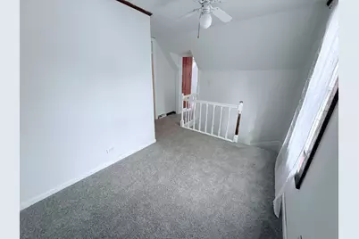 1132 E Locust Street, Dekalb, IL 60115 - Photo 11