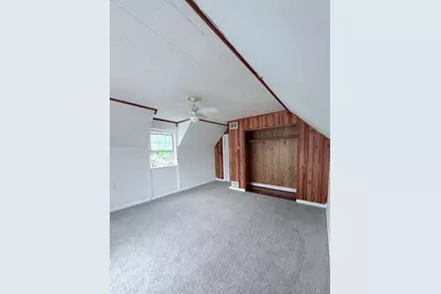 1132 E Locust Street, Dekalb, IL 60115 - Photo 15