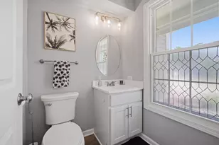 221 Stafford Dr, Mundelein, IL 60060 - Photo 13