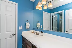 14 Kenilworth Ct, Cary, IL 60013 - Photo 29