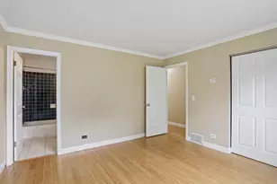 900 Arthur Dr, Lombard, IL 60148 - Photo 9
