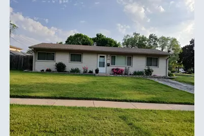 18468 W Meadow Lane, Gurnee, IL 60031 - Photo 1