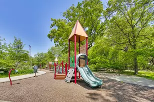 4661 Brummel St, Skokie, IL 60076 - Photo 21