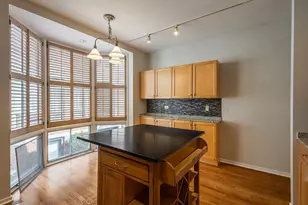 2707 N Lincoln Ave, Chicago, IL 60614 - Photo 7