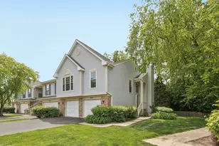 2692 S Embers Ln, Arlington Heights, IL 60005 - Photo 1