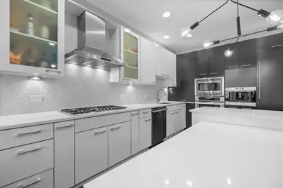 1536 W Walton Street #2, Chicago, IL 60642 - Photo 3