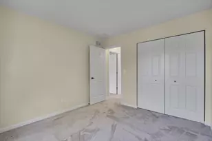 4003 Boone Creek Cir, McHenry, IL 60050 - Photo 17