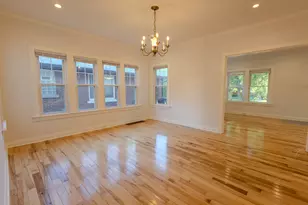 514 N Prairie Ave, Joliet, IL 60435 - Photo 5