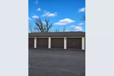 500 Valley Drive #100, Naperville, IL 60563 - Photo 13