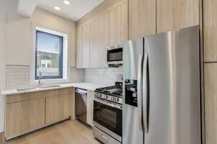 2023 N Drake Ave, Chicago, IL 60647 - Photo 9