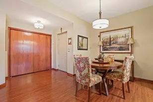 6230 Misty Pines Dr, Tinley Park, IL 60477 - Photo 3