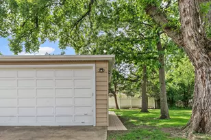 1434 Blanchan Ave, La Grange Park, IL 60526 - Photo 19