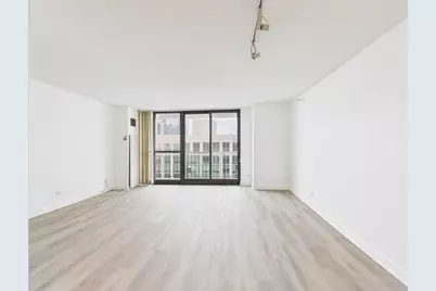 10 E Ontario Street #4207, Chicago, IL 60611 - Photo 13