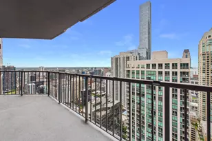 10 E Ontario St, Chicago, IL 60611 - Photo 25