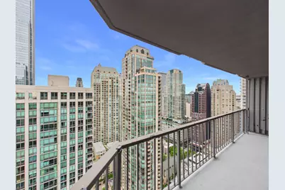 10 E Ontario Street #4207, Chicago, IL 60611 - Photo 27