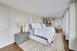 1230 N State Pkwy, Chicago, IL 60610 - Photo 21