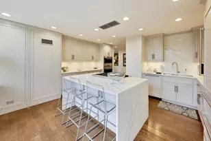 1230 N State Pkwy, Chicago, IL 60610 - Photo 9