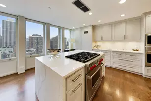 1230 N State Pkwy, Chicago, IL 60610 - Photo 11