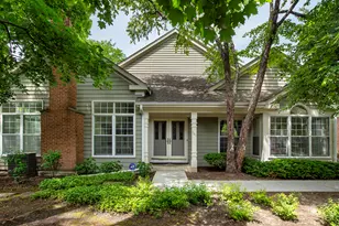 301 Princeton Ln, Glenview, IL 60026 - Photo 1