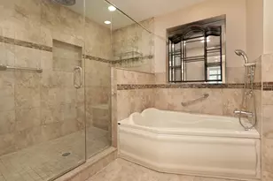 301 Princeton Ln, Glenview, IL 60026 - Photo 7