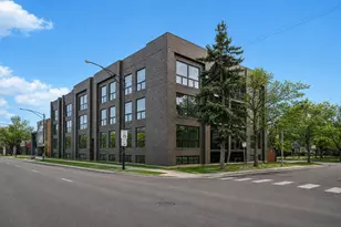 5830 N Lincoln Ave, Chicago, IL 60659 - Photo 1