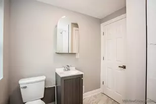 142 Callan Ave, Evanston, IL 60202 - Photo 23