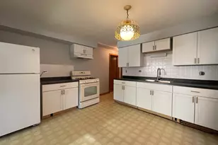 8645 W Summerdale Ave, Chicago, IL 60656 - Photo 5