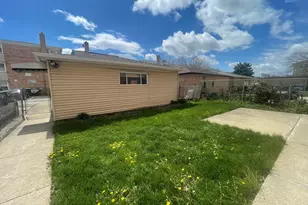 8645 W Summerdale Ave, Chicago, IL 60656 - Photo 13