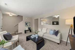 783 Four Seasons Blvd, Aurora, IL 60504 - Photo 5