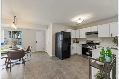 783 Four Seasons Boulevard, Aurora, IL 60504 - Photo 7