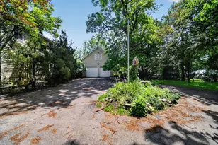 36W927 Red Gate Rd, Saint Charles, IL 60175 - Photo 43