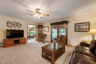 295 W Grandin Rd, Morris, IL 60450 - Photo 9