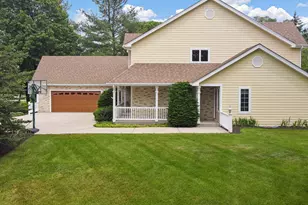 295 W Grandin Rd, Morris, IL 60450 - Photo 3