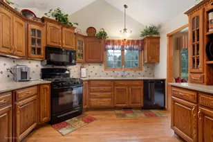 295 W Grandin Rd, Morris, IL 60450 - Photo 13
