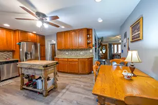 707 Kirkwood Ave, Winthrop Harbor, IL 60096 - Photo 5