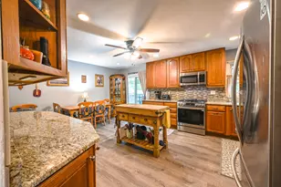707 Kirkwood Ave, Winthrop Harbor, IL 60096 - Photo 7