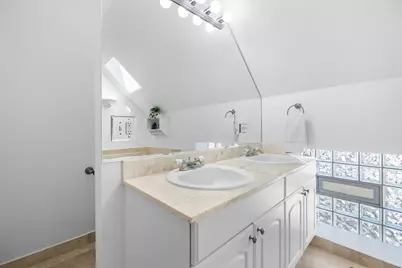 1542 N Wood Street #2R, Chicago, IL 60622 - Photo 15