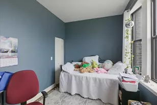 3142 W George St, Chicago, IL 60618 - Photo 7