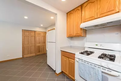 10066 W Wadsworth Road, Zion, IL 60099 - Photo 15